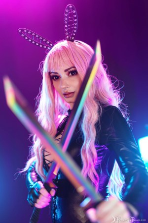 Forbidden Realm Danger Bun boots fishnet machete assassin edgy pastel pink-hair gen-the-hobbit genevieve genthehobbit scifi 3