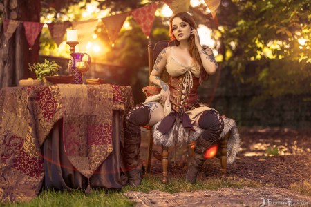 Forbidden Realm Faire Season corset maiden redhead outdoor gen-the-hobbit genevieve genthehobbit fantasy medieval renaissance 4