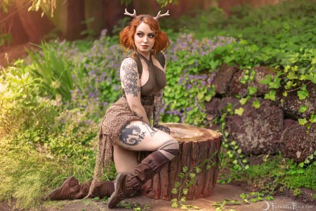 Forbidden Realm Fauna antlers boots leather redhead nature outdoor gen-the-hobbit genevieve genthehobbit stripes 2