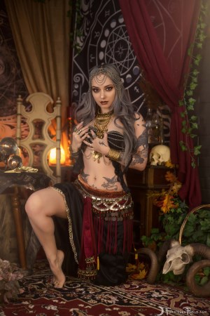 Forbidden Realm Madame Genevieve body-chain dreamy gen-the-hobbit genevieve genthehobbit exotic macabre occult supernatural 5