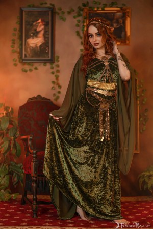 Forbidden Realm Oil Painting body-chain elf-ears oil maiden redhead gen-the-hobbit genevieve genthehobbit exotic renaissance 1