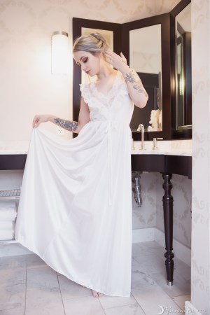 Forbidden Realm Pure Morning water casual delicate hotel gen-the-hobbit genevieve genthehobbit feminine 1