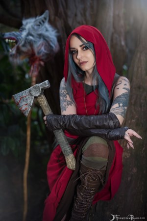 Forbidden Realm Red's Revenge boots assassin warrior silver-hair nature outdoor gen-the-hobbit genevieve genthehobbit cosplay fairy-tale fantasy 4