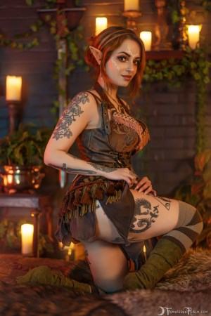 Forbidden Realm Restless face-paint leather woodelf redhead bed gen-the-hobbit genevieve genthehobbit fantasy medieval tribal 2