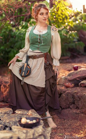 Forbidden Realm Second Breakfast hobbit maiden whimsical redhead nature outdoor gen-the-hobbit genevieve genthehobbit lotr 1