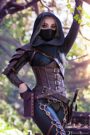 Forbidden Realm Shadowmark boots leather assassin thief silver-hair forest nature outdoor gen-the-hobbit genevieve genthehobbit fantasy medieval skyrim 2