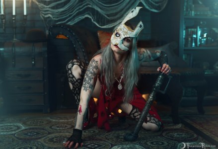 Forbidden Realm Splicer heels red-lips stockings technicolor blue-hair gen-the-hobbit genevieve genthehobbit cosplay dystopian post-apocalyptic 2