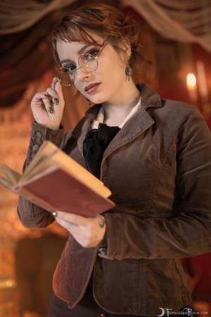 Forbidden Realm The Curator curio-cabinets glasses lace redhead gen-the-hobbit genevieve genthehobbit vintage 2