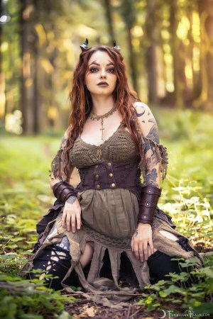 Forbidden Realm The Enchanted Vale boots horns redhead forest nature outdoor gen-the-hobbit genevieve genthehobbit 4