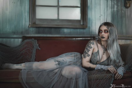 Forbidden Realm The Haunting corset lace stockings silver-hair halloween gen-the-hobbit genevieve genthehobbit macabre occult 4