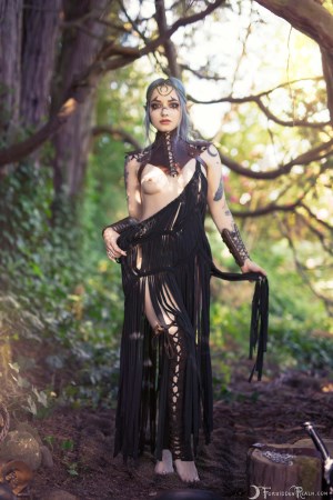 Forbidden Realm The Mage Of Valenwood elf-ears mage blue-hair forest nature outdoor gen-the-hobbit genevieve genthehobbit exotic sorcery tribal 4