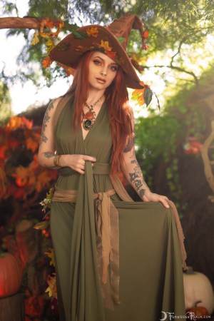 Forbidden Realm Witch Of The Harvest corset witch autumn dreamy whimsical redhead nature outdoor gen-the-hobbit genevieve genthehobbit fairy-tale fantasy 3