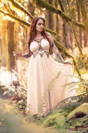 Forbidden Realm Wyldwood Forest body-chain elf-ears woodelf dreamy redhead forest nature gen-the-hobbit genevieve genthehobbit ethereal fantasy 1
