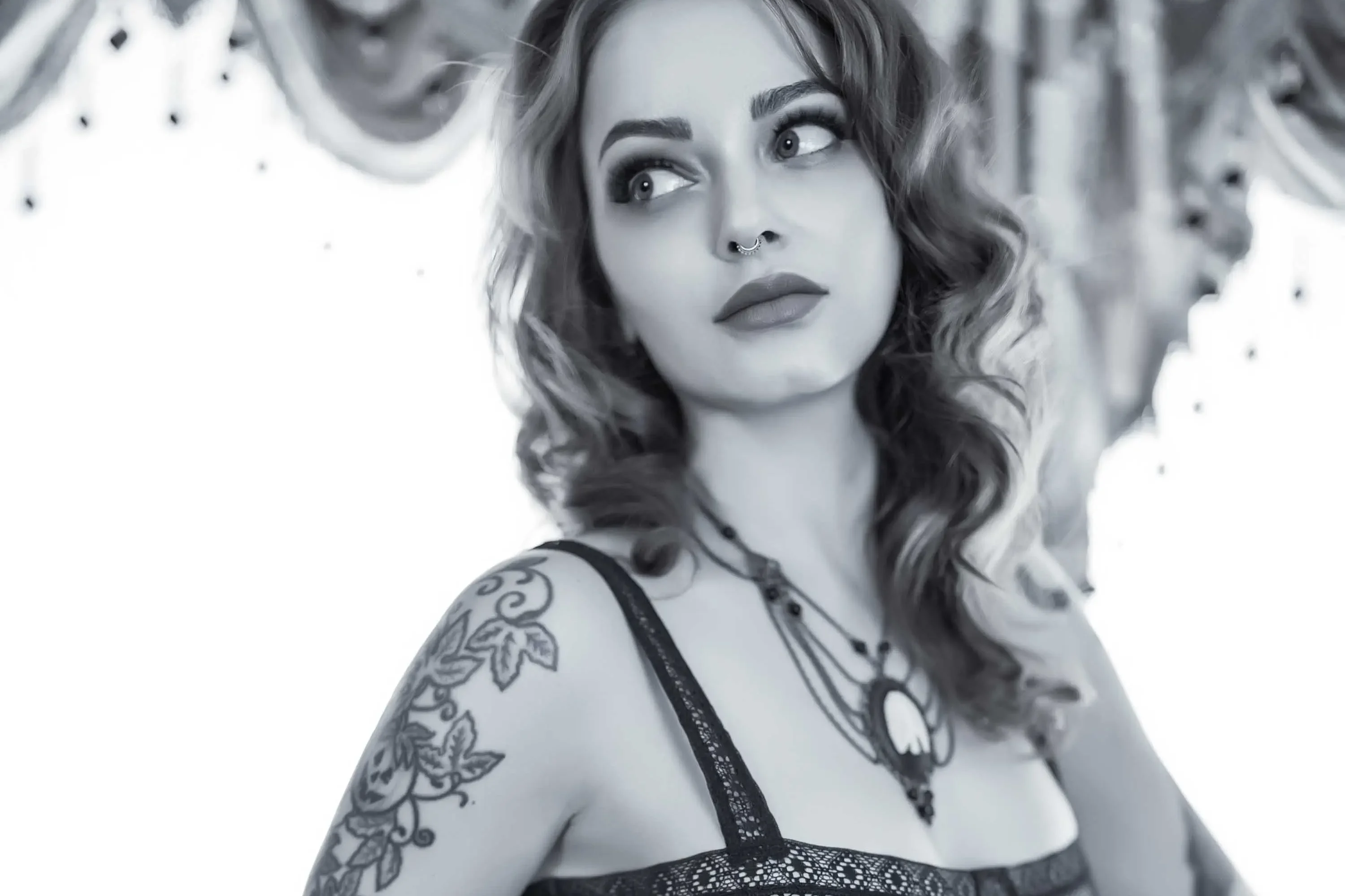 Forbidden Realm Classicfishnets black-and-white gen-the-hobbit genevieve genthehobbit boudoir feminine noir  Slide
