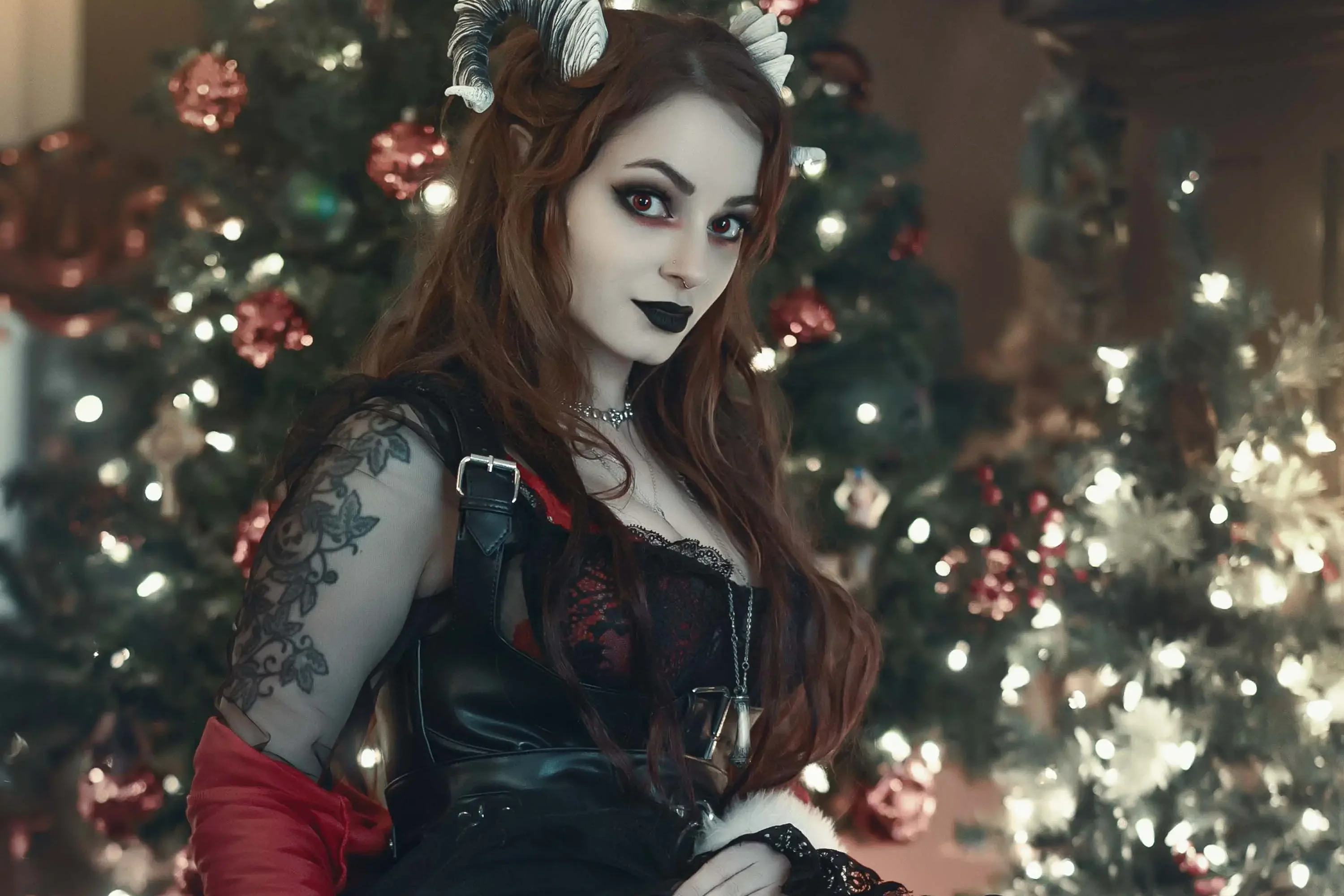 Forbidden Realm Krampuschains horns red-eyes krampus mythological-creature holiday whimsical redhead christmas gen-the-hobbit genevieve genthehobbit  Slide