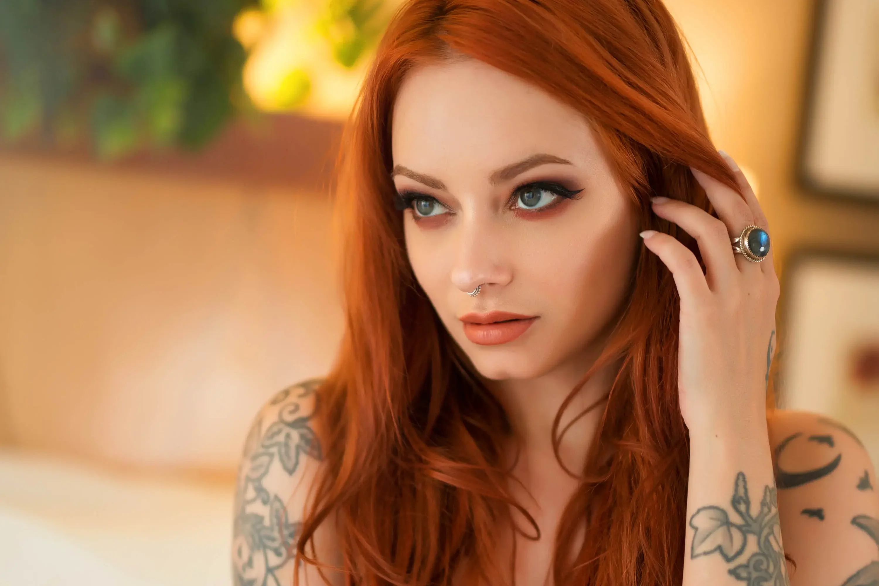 Forbidden Realm Monday Morningknee-socks casual sweet redhead bed hotel gen-the-hobbit genevieve genthehobbit  Slide