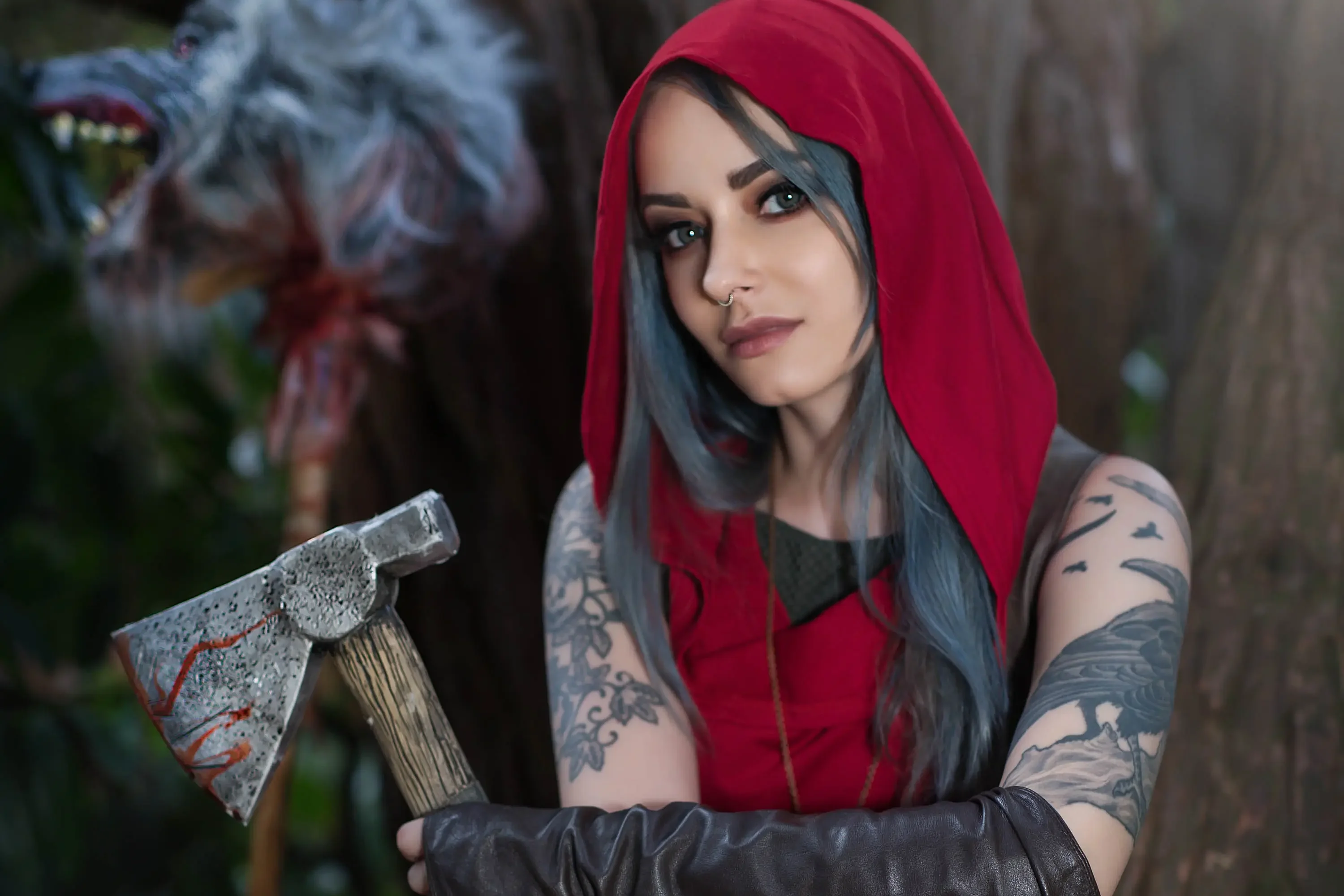 Forbidden Realm Red's Revengeboots assassin warrior silver-hair nature outdoor gen-the-hobbit genevieve genthehobbit cosplay fairy-tale fantasy  Slide