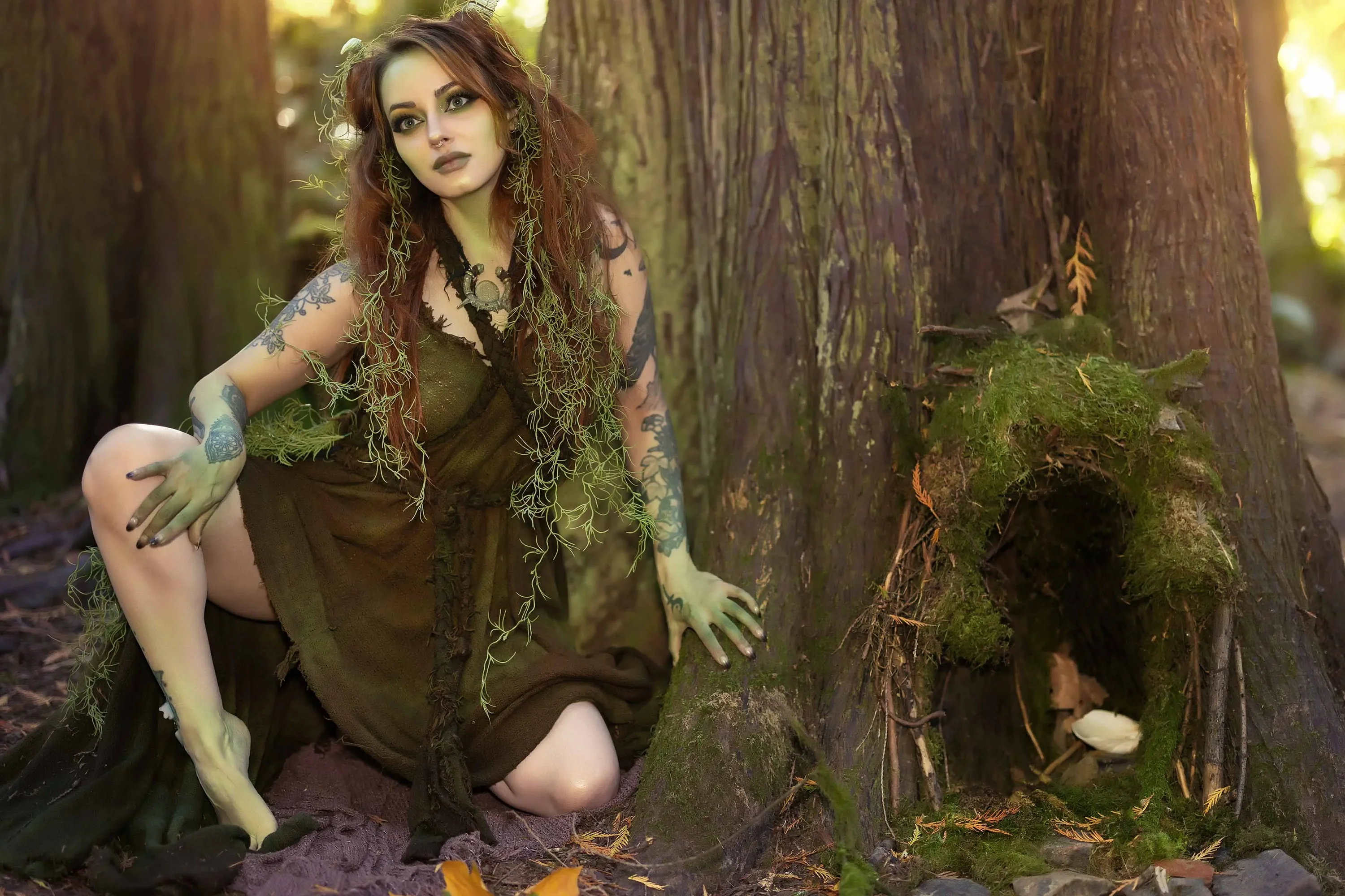 Forbidden Realm Verdanthorns feet redhead forest nature outdoor gen-the-hobbit genevieve genthehobbit fantasy  Slide